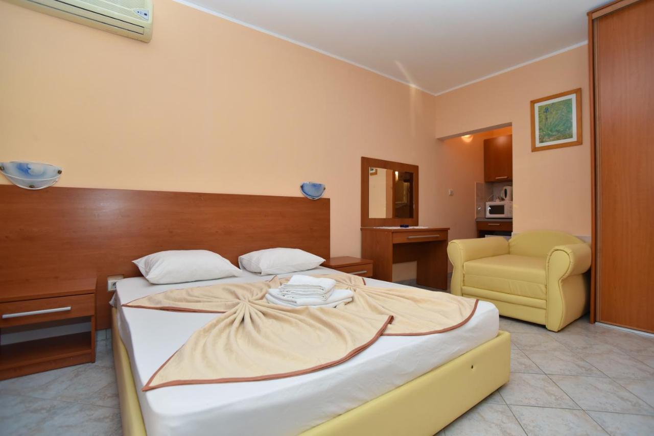 Apartments Mara บุดวา ภายนอก รูปภาพ